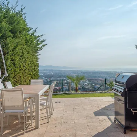 Marbella Views Villa Estepona